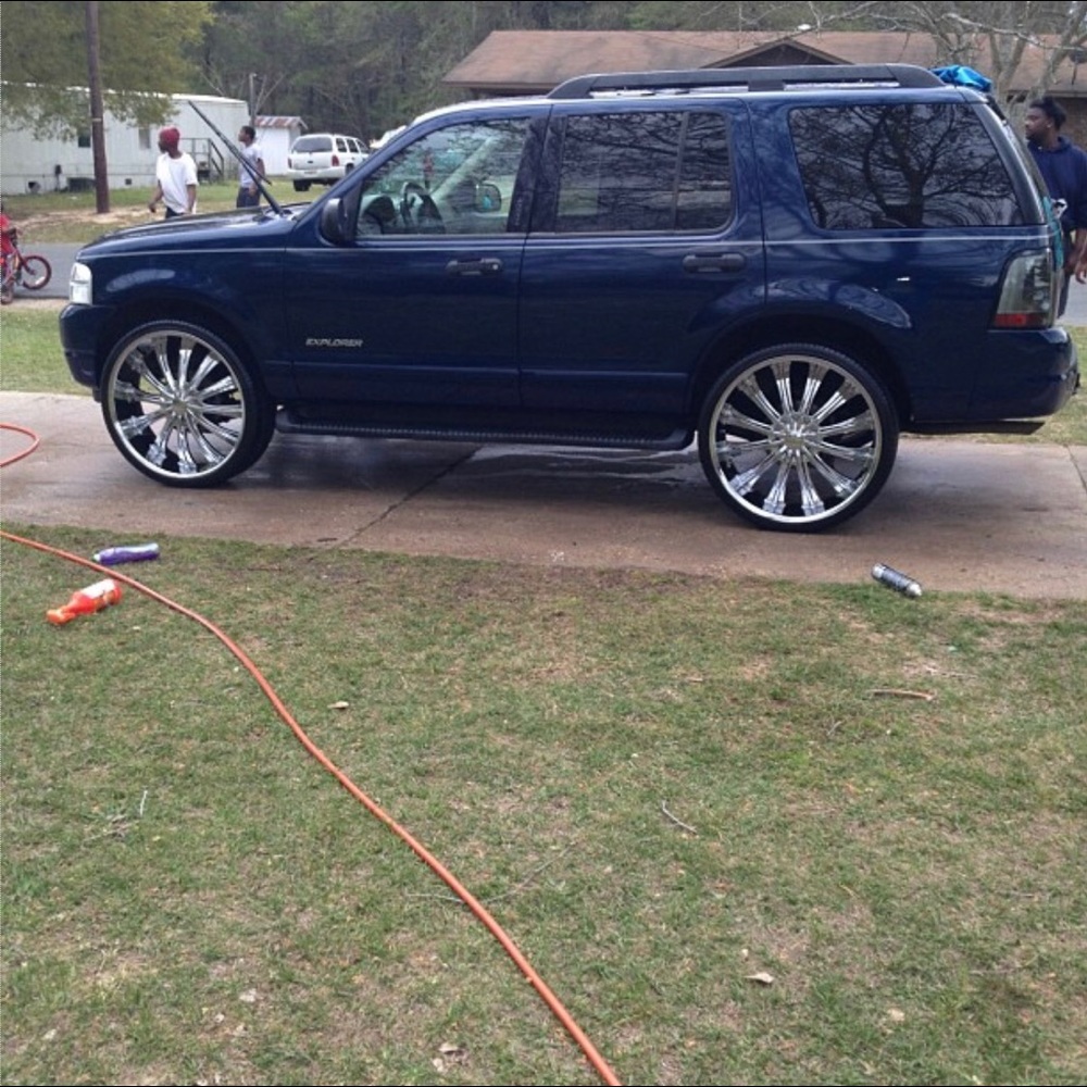 Meet your Posher, Jhontuie